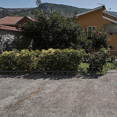 Pansion Rose Hotel Mostar Buitenkant foto