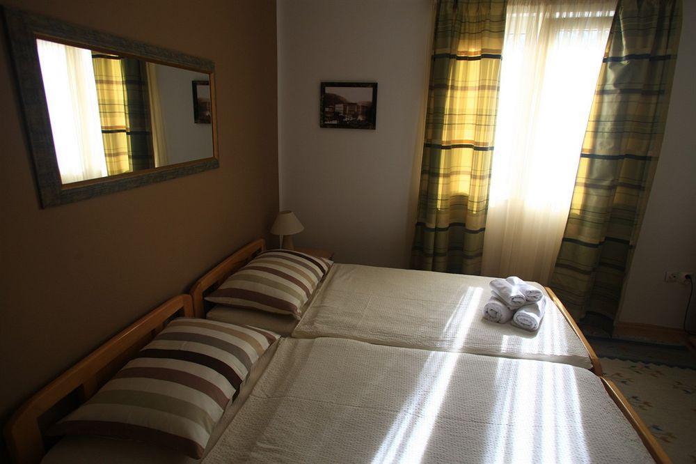 Pansion Rose Hotel Mostar Buitenkant foto