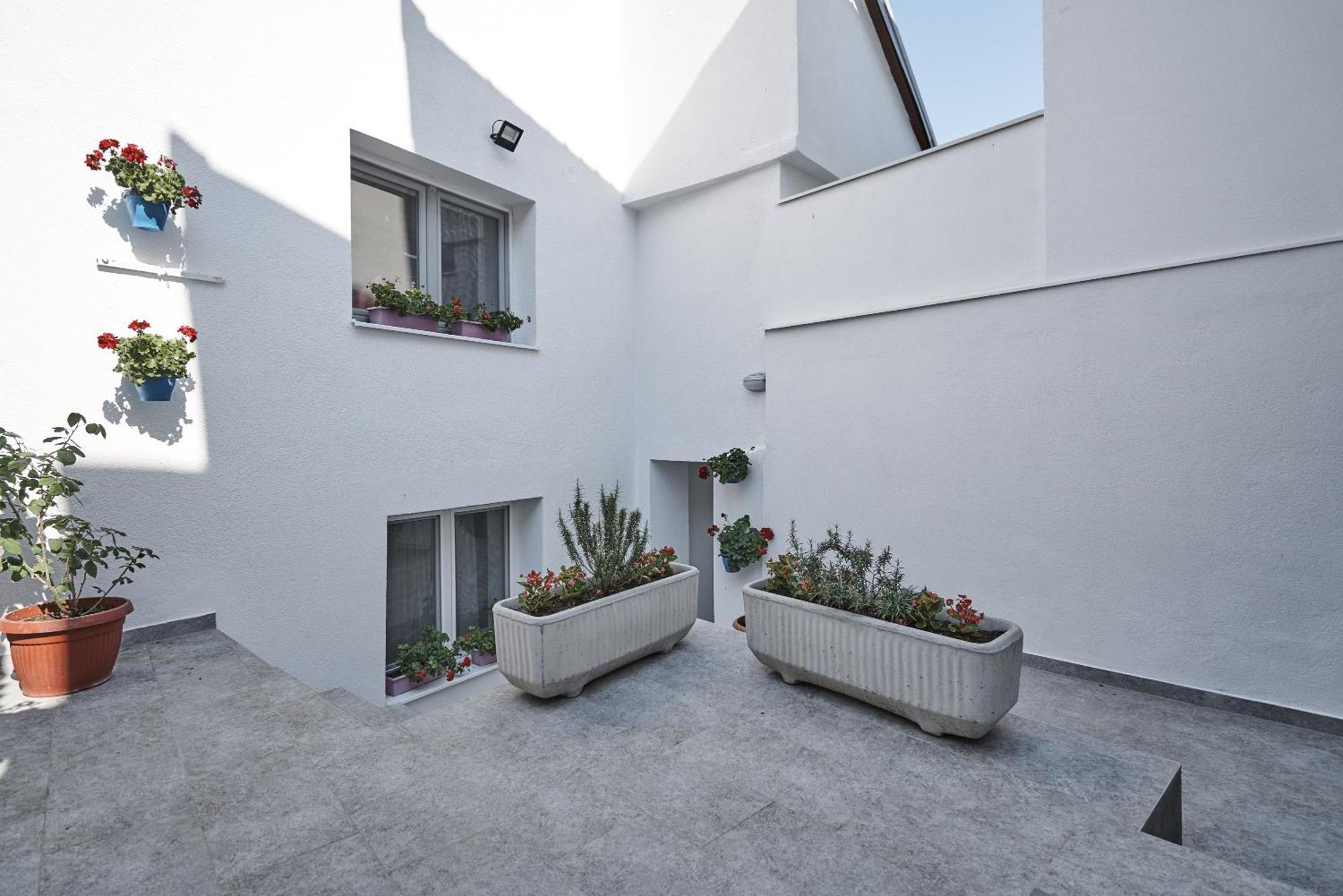 Pansion Rose Hotel Mostar Buitenkant foto