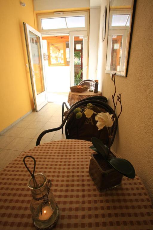 Pansion Rose Hotel Mostar Buitenkant foto